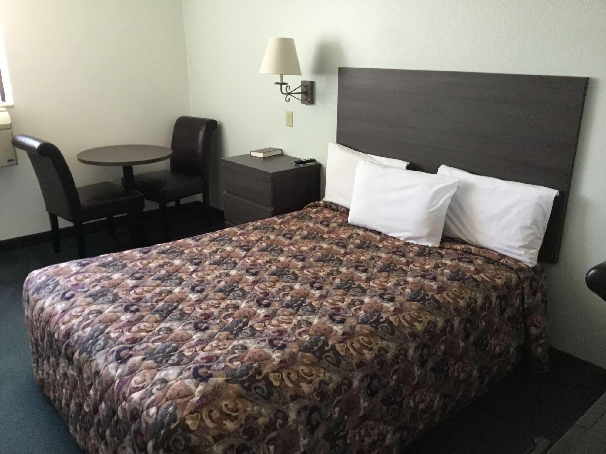 Scotsman Inn Wichita Zewnętrze zdjęcie